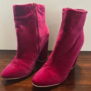 New but tried on Velvet Pink Ankle Boots. Size 9.5. Zip on side. Heel 4”.